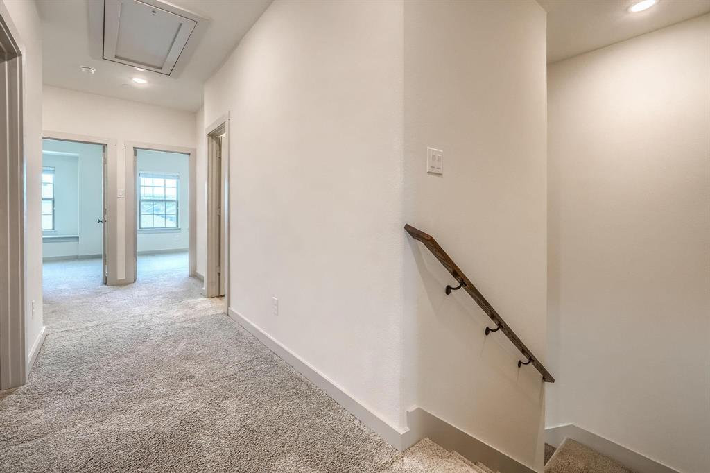 4865 Rattler Lane Carrollton, TX 75010 - Photo 17 of 29