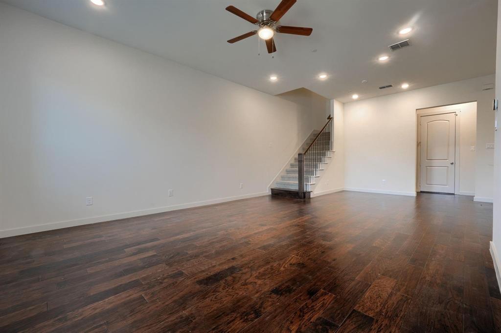 4865 Rattler Lane Carrollton, TX 75010 - Photo 6 of 29