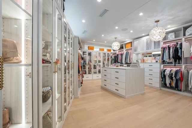 $26,300,000 | 600 5th Key Drive, Fort Lauderdale, FL 33304