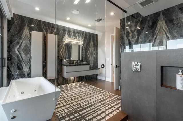 $26,300,000 | 600 5th Key Drive, Fort Lauderdale, FL 33304