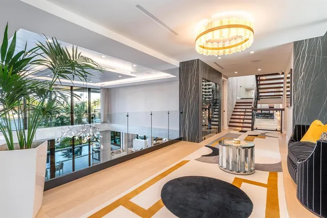 $26,300,000 | 600 5th Key Drive, Fort Lauderdale, FL 33304