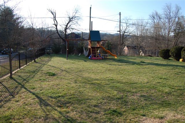 1902 Greenwood Road Southwest Roanoke, VA 24015 - Photo 7 of 50 yard