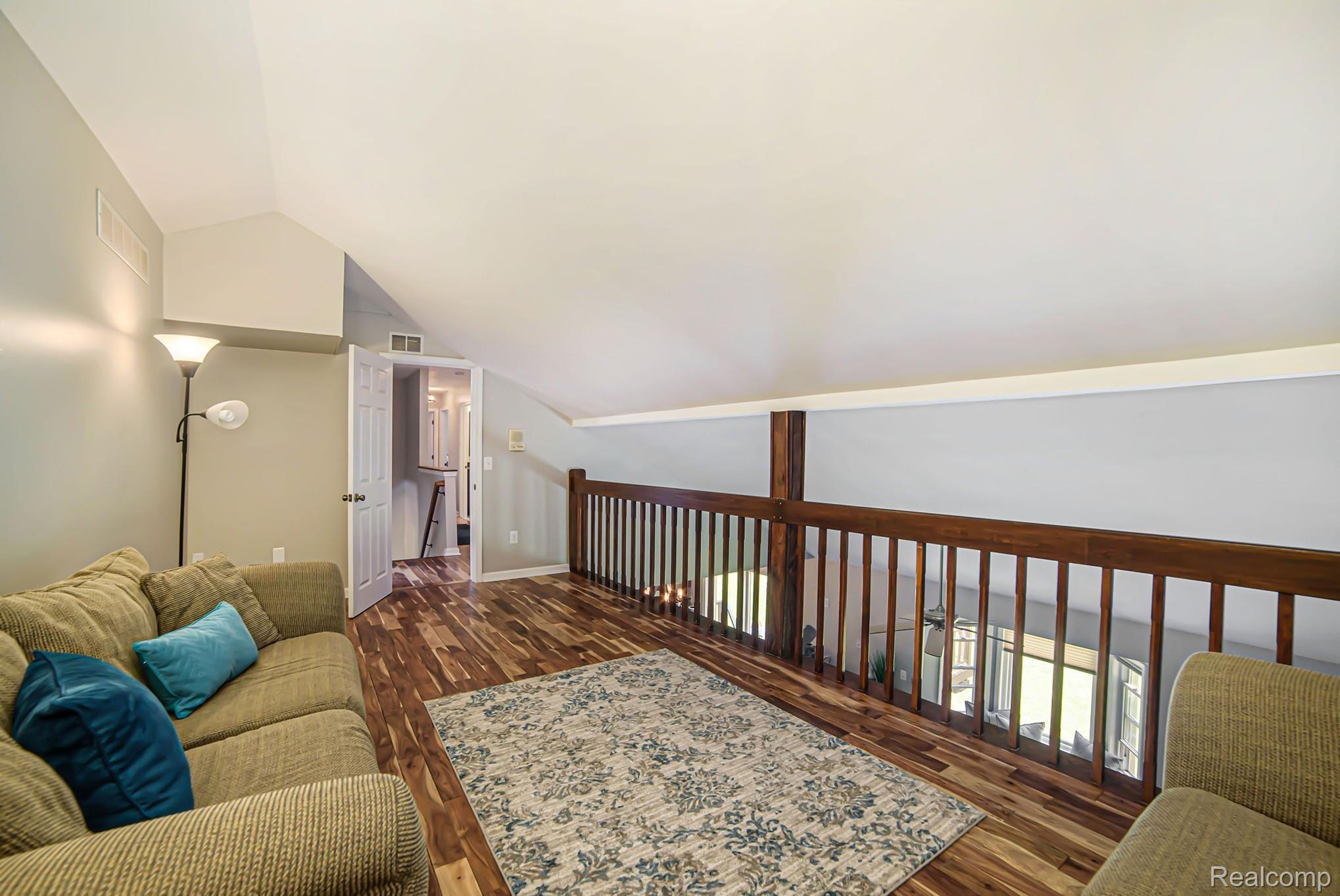5811 Edgar Road Clarkston, MI 48346 - Photo 21 of 46 5811 Edgar Rd - Photo (20).jpg