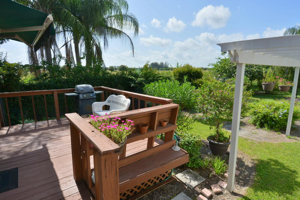 10499 Muller Road Fort Pierce, FL 34945 - Photo 4 of 18 5