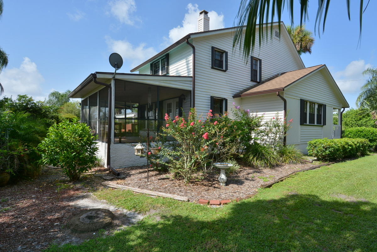 10499 Muller Road Fort Pierce, FL 34945 - Photo 6 of 18 7