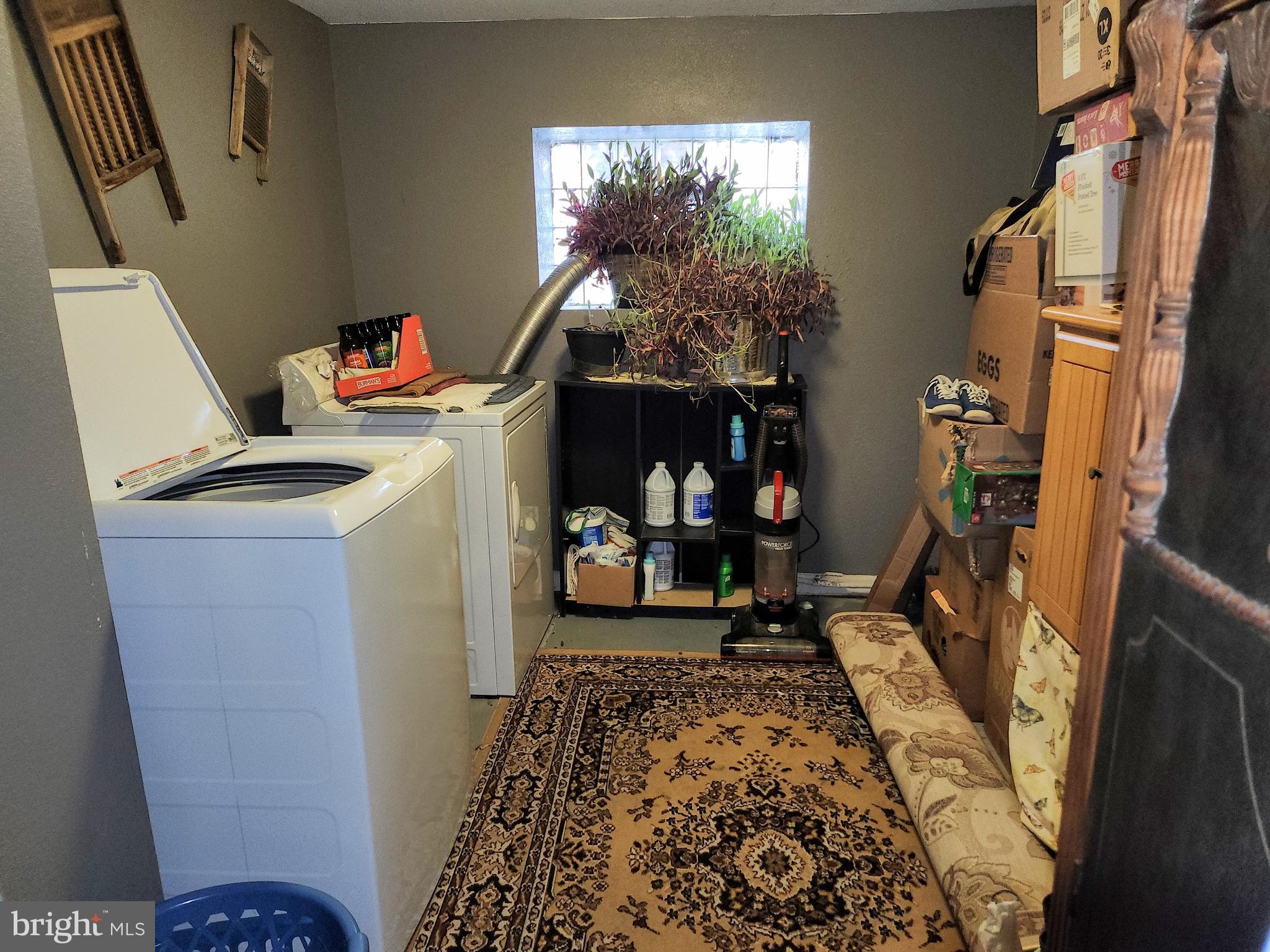 6002 North 19th Street Philadelphia, PA 19141 - Photo 23 of 25 a room with storage and utility