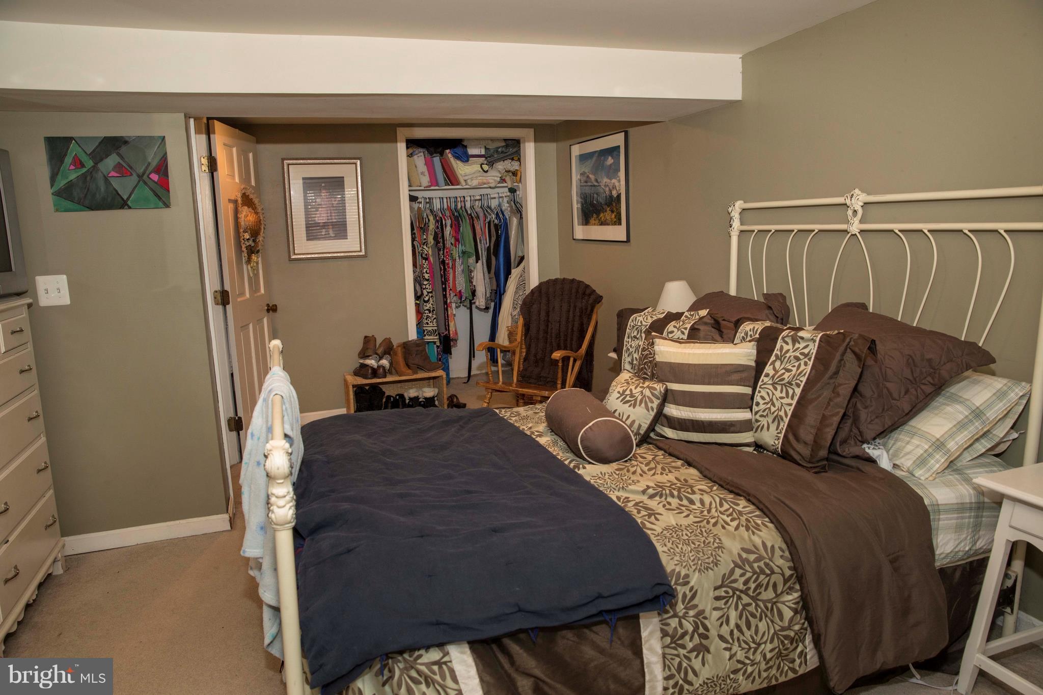 10007 Ellis Road Manassas, VA 20111 - Photo 5 of 24 Gallery Image 5