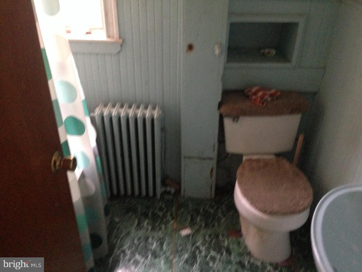 5211 Hazel Avenue Philadelphia, PA 19143 - Photo 8 of 8