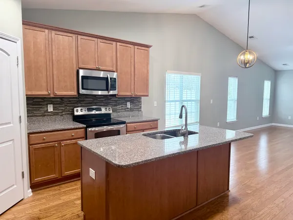 $2,100 | 368 Stafford Drive, Myrtle Beach, SC 29579