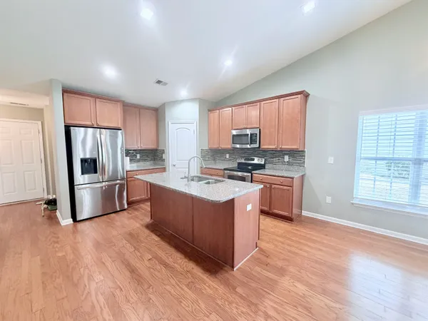 $2,100 | 368 Stafford Drive, Myrtle Beach, SC 29579