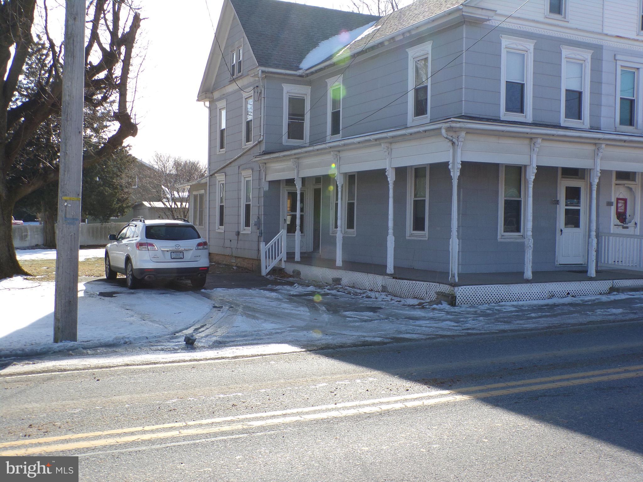 1404 Weavertown Road Lebanon, PA 17046 - Photo 3 of 31 Gallery Image 3