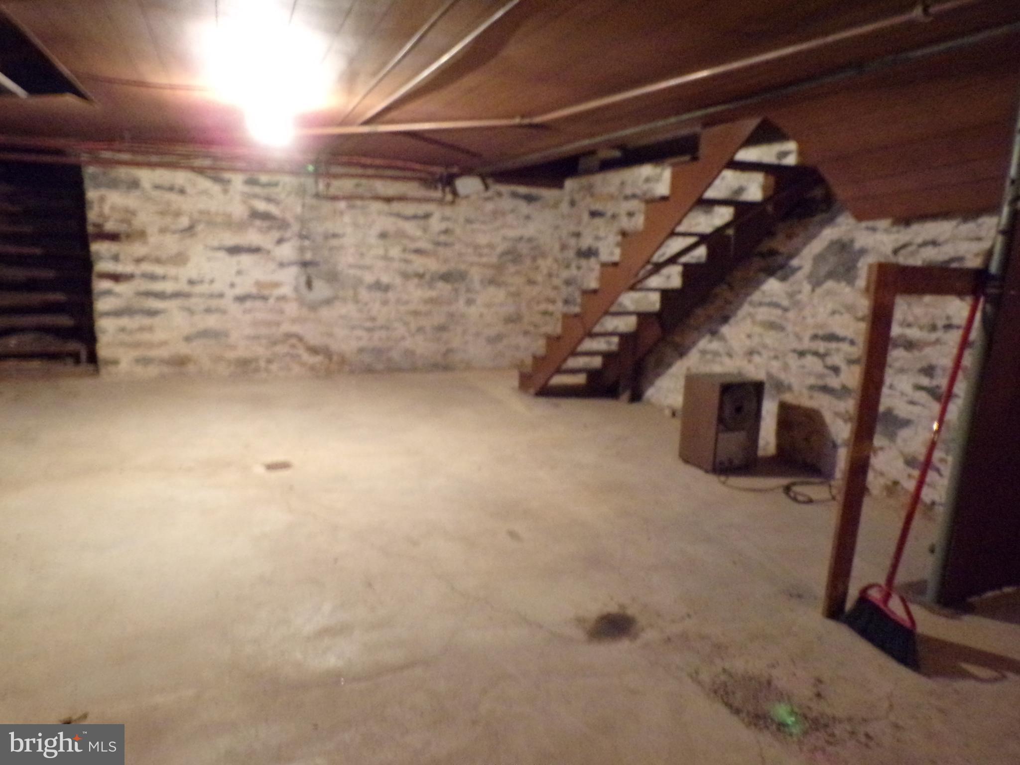 1404 Weavertown Road Lebanon, PA 17046 - Photo 31 of 31 Gallery Image 31