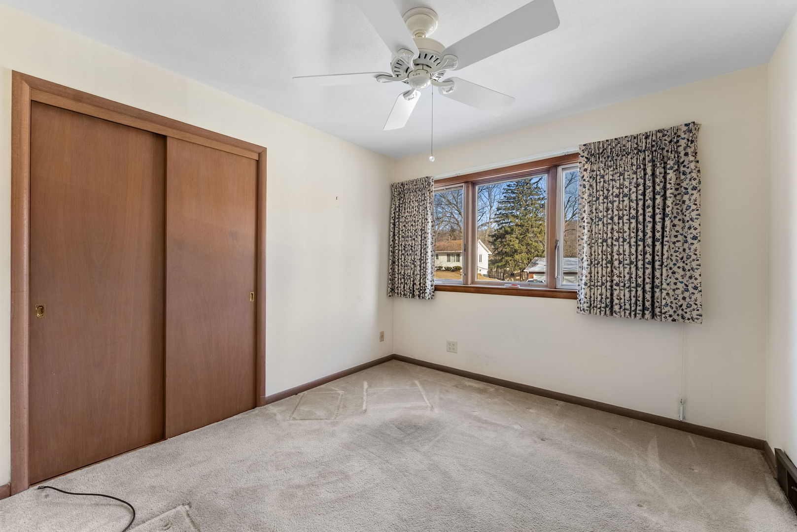 1039 33rd St Court Moline, IL 61265 - Photo 12 of 26