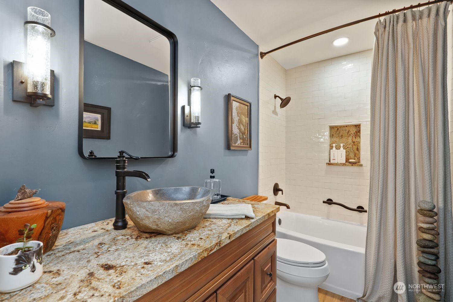 15461 Virginia Point Road Northeast Poulsbo, WA 98370 - Photo 22 of 38 Gallery Image 22