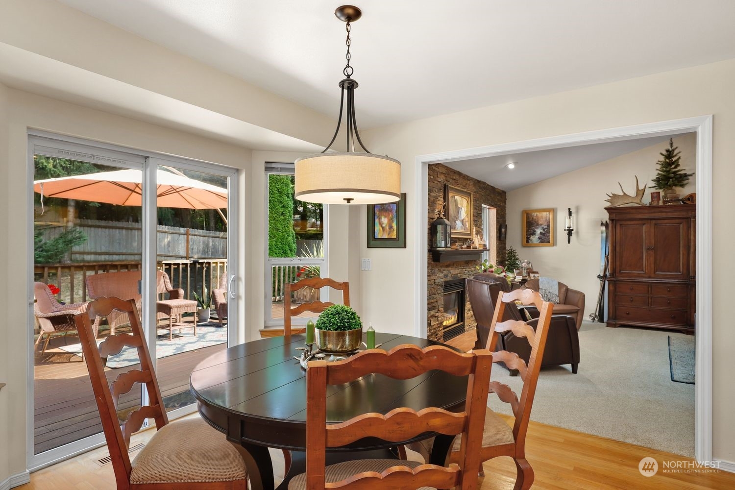 15461 Virginia Point Road Northeast Poulsbo, WA 98370 - Photo 9 of 38 Gallery Image 9