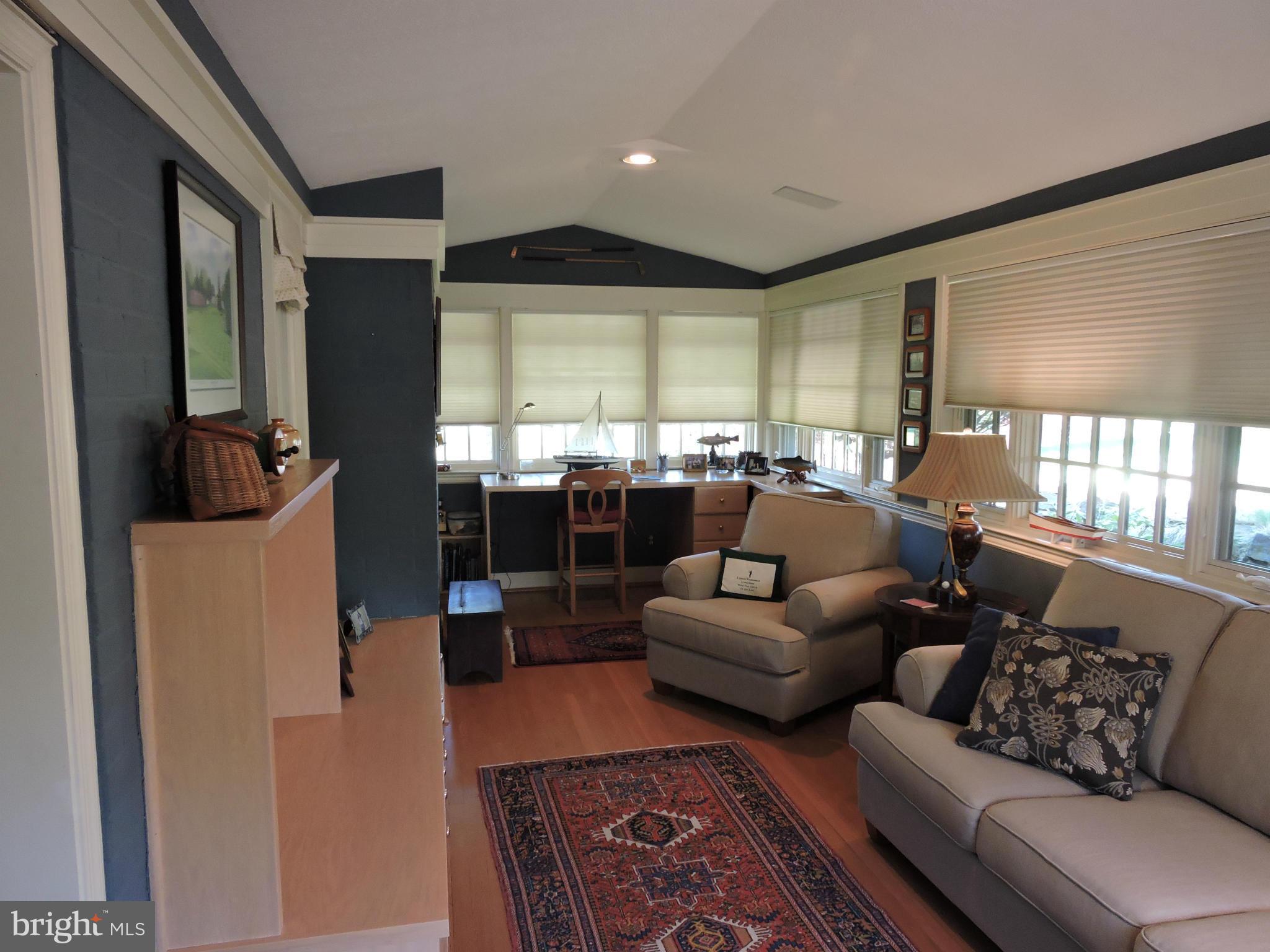 616 Coventry Road Baltimore, MD 21286 - Photo 11 of 19 Interior (General)