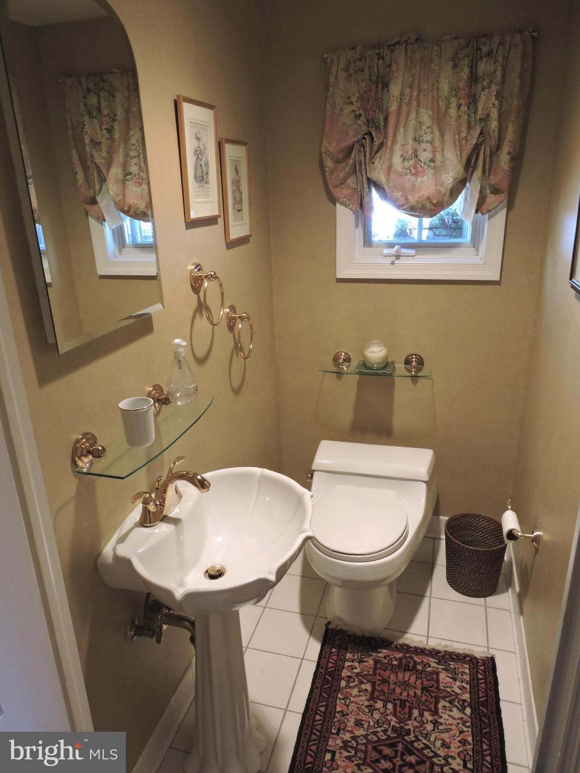 616 Coventry Road Baltimore, MD 21286 - Photo 12 of 19 Interior (General)