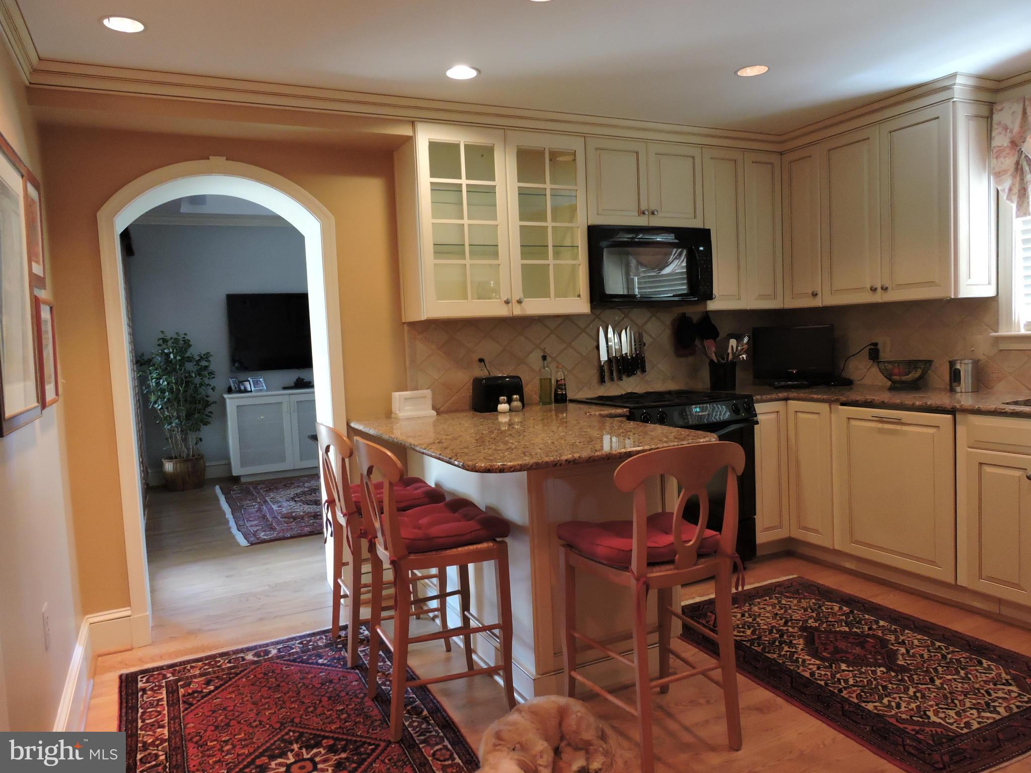 616 Coventry Road Baltimore, MD 21286 - Photo 7 of 19 Kitchen
