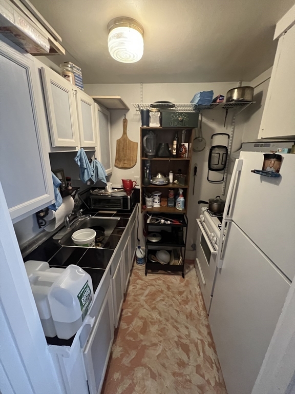 25 Portland Street Haverhill, MA 01830 - Photo 8 of 12