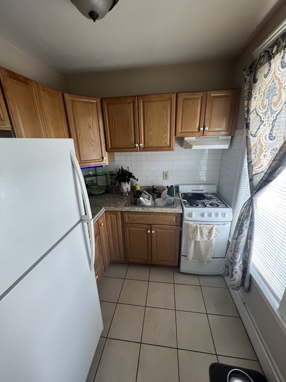 25 Portland Street Haverhill, MA 01830 - Photo 9 of 12