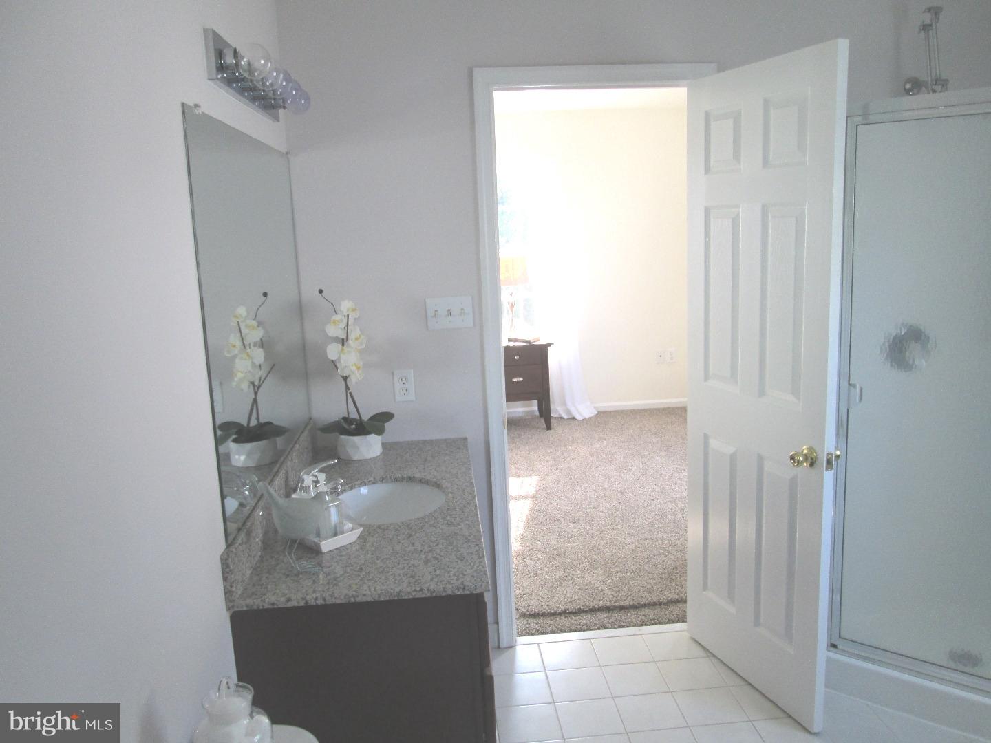 214 Springvalley Way Aston, PA 19014 - Photo 16 of 22 Gallery Image 16
