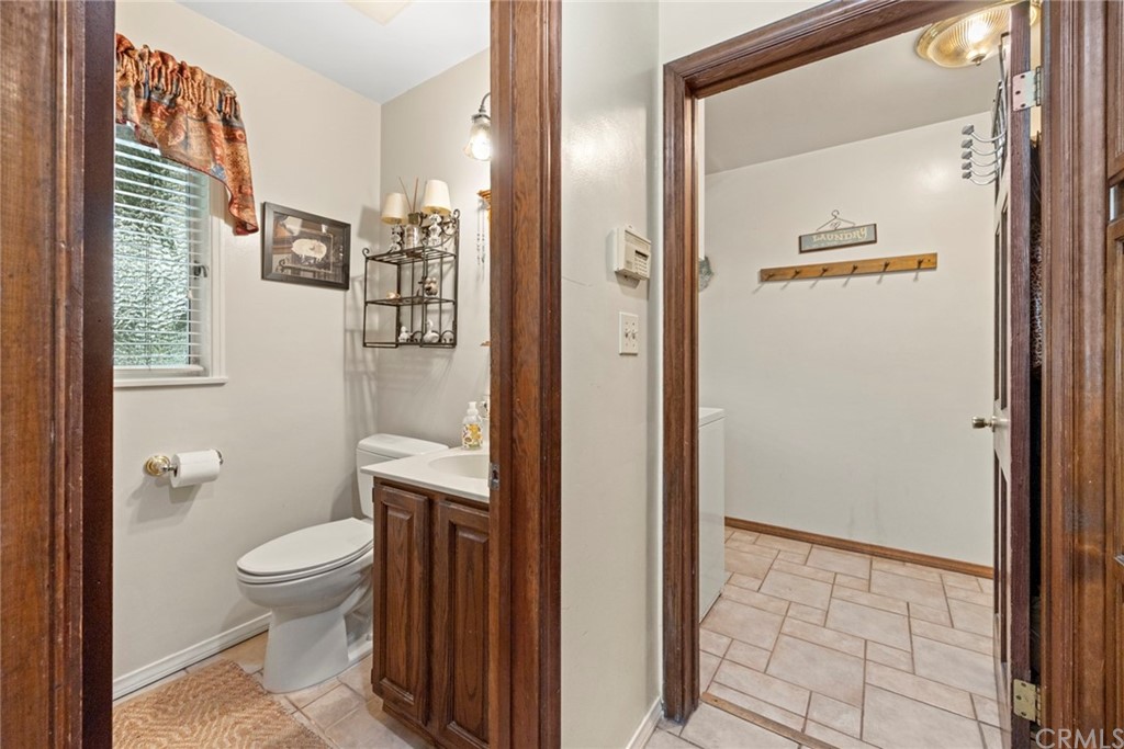 610 Laguna Road Fullerton, CA 92835 - Photo 11 of 29 a bathroom with a toilet and a shower