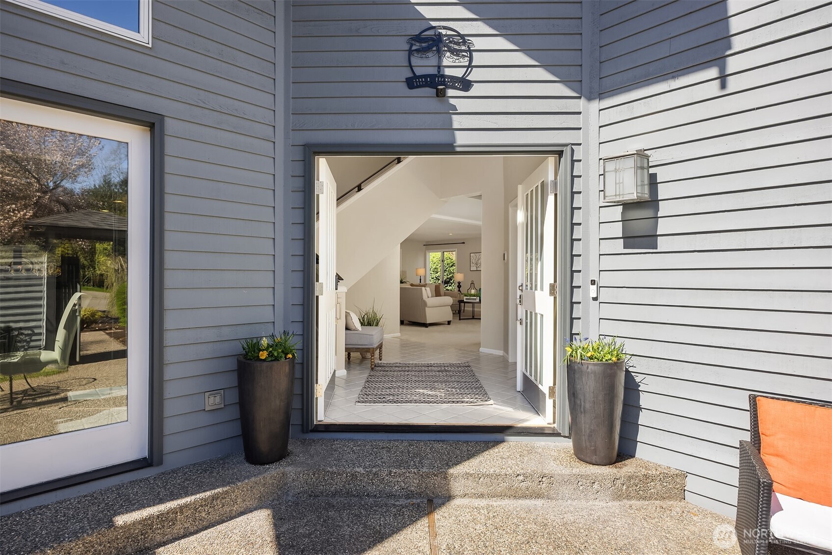 16309 110th Avenue Northeast Bothell, WA 98011 - Photo 4 of 38 a view of entryway front of house