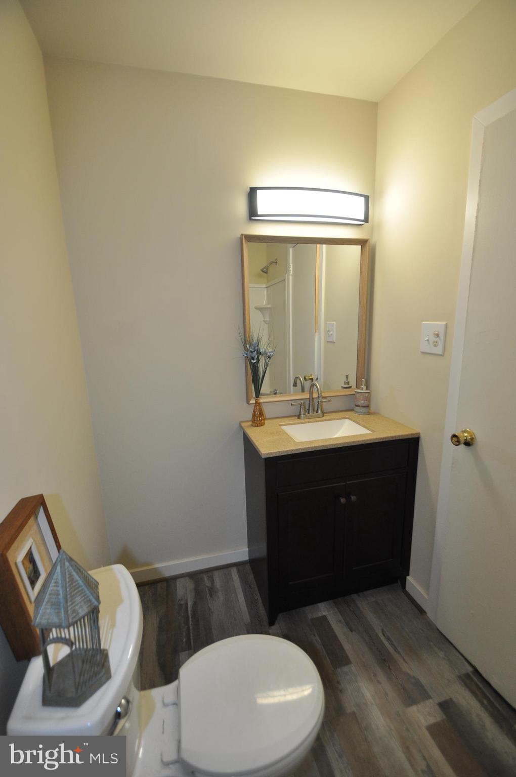 13601 Athania Street Silver Spring, MD 20906 - Photo 8 of 14 1ST FLOOR FULL BATH