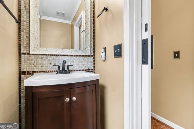 $262,000 | 2510 Brenston Drive, Ellenwood, GA 30294