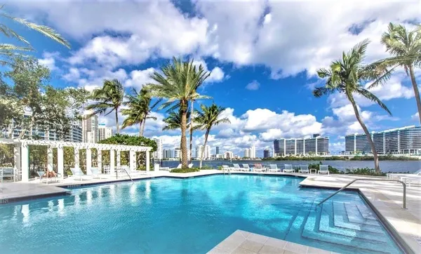 $2,900 | 3255 Northeast 184th Street, Unit 12311, Aventura, FL 33160