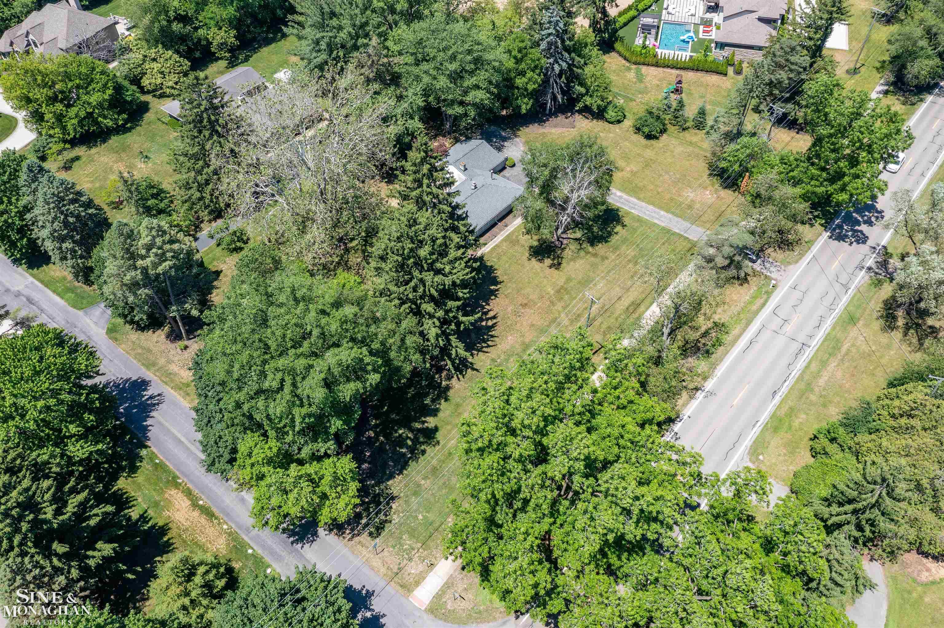 6340 Franklin Road Bloomfield Hills, MI 48301 - Photo 7 of 40