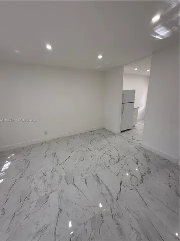 $2,230 | 505 North 24th Avenue, Unit 2, Hollywood, FL 33020