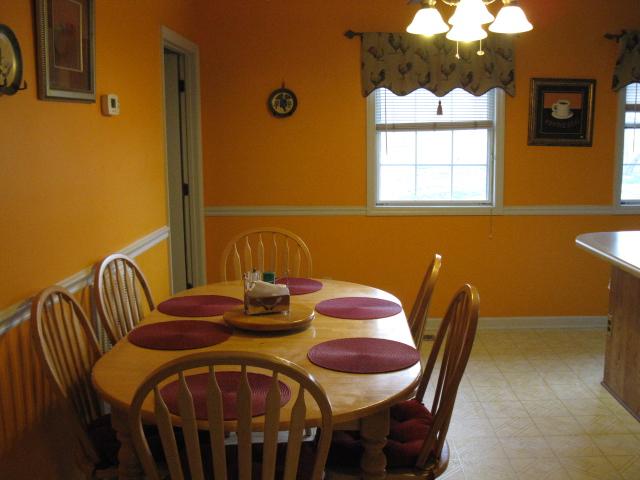 882 Panhandle Road Manchester, TN 37355 - Photo 4 of 16 Dinning Area and the door to the right will be the Utility Room.