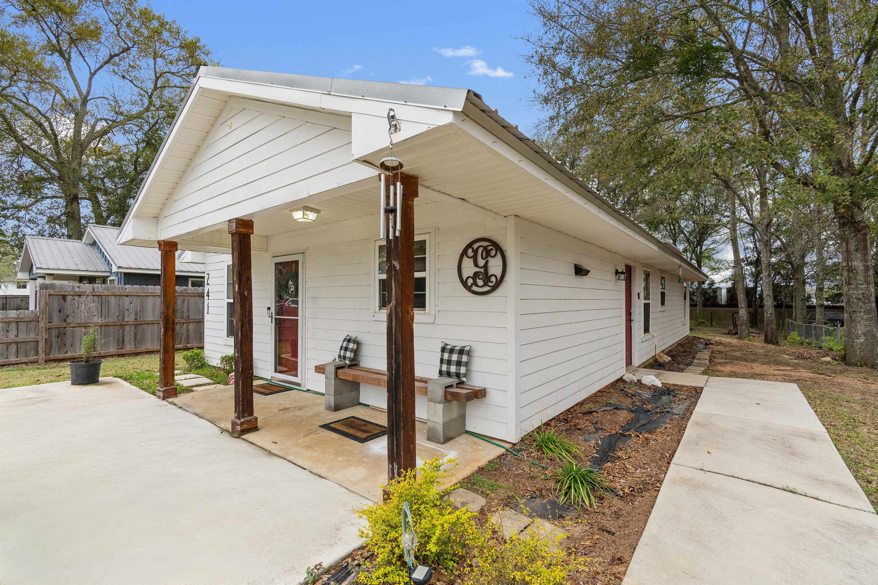 241 Spring Run Drive Fairhope, AL 36532 - Photo 2 of 22
