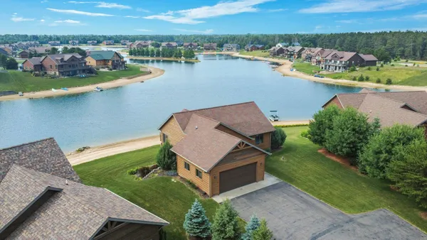 $449,000 | N8486 Northwater Circle, New Lisbon, WI 53950