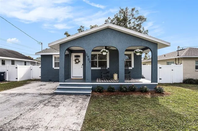 $389,900 | 2906 West Dewey Street, Tampa, FL 33607