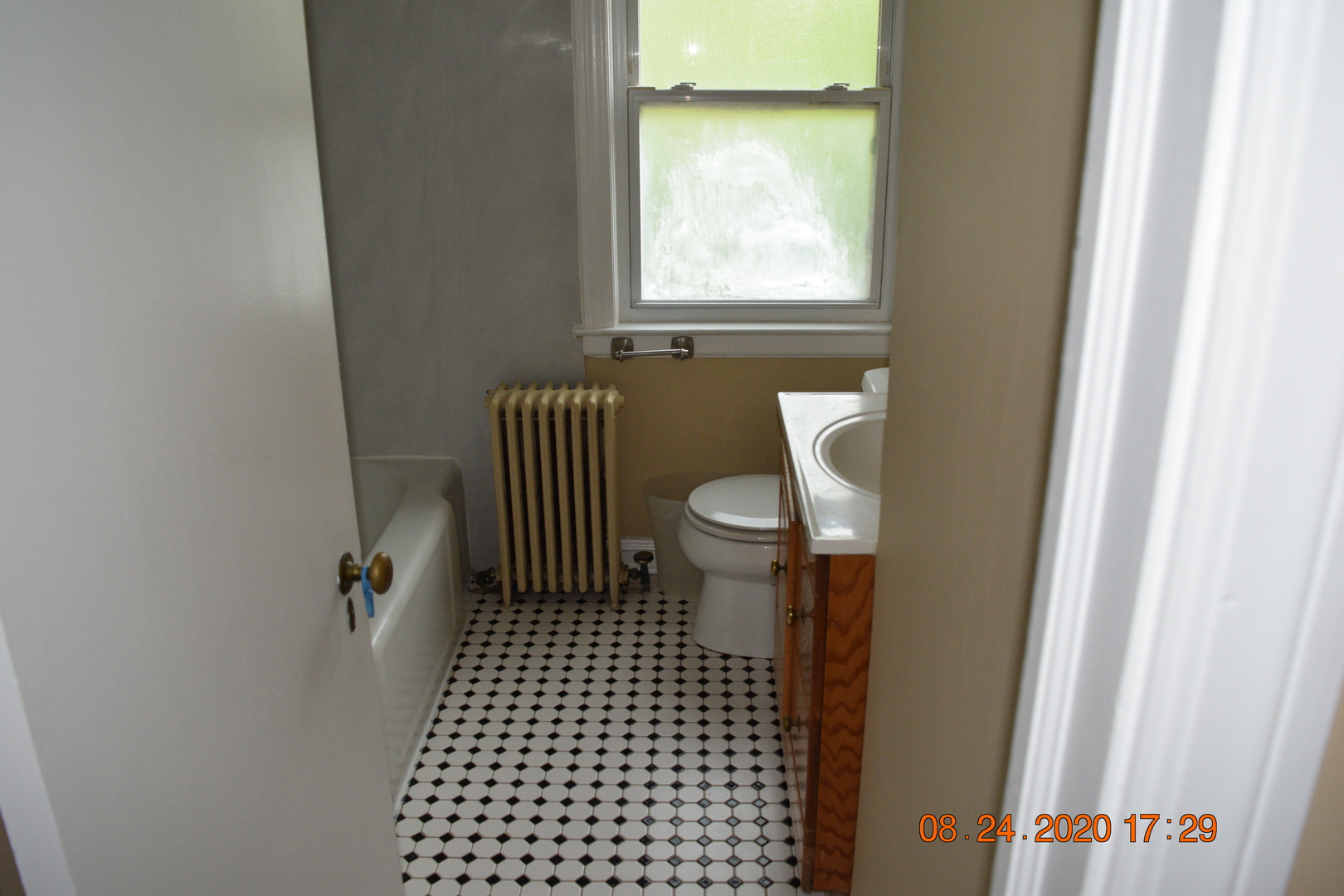 4741 Puffer Road Downers Grove, IL 60515 - Photo 8 of 29 Gallery Image 8