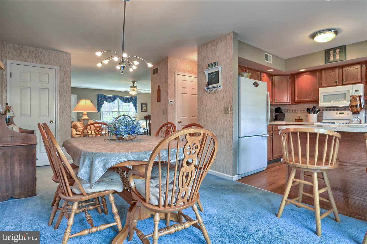 906 Chambers Ridge York, PA 17402 - Photo 13 of 36 Gallery Image 13