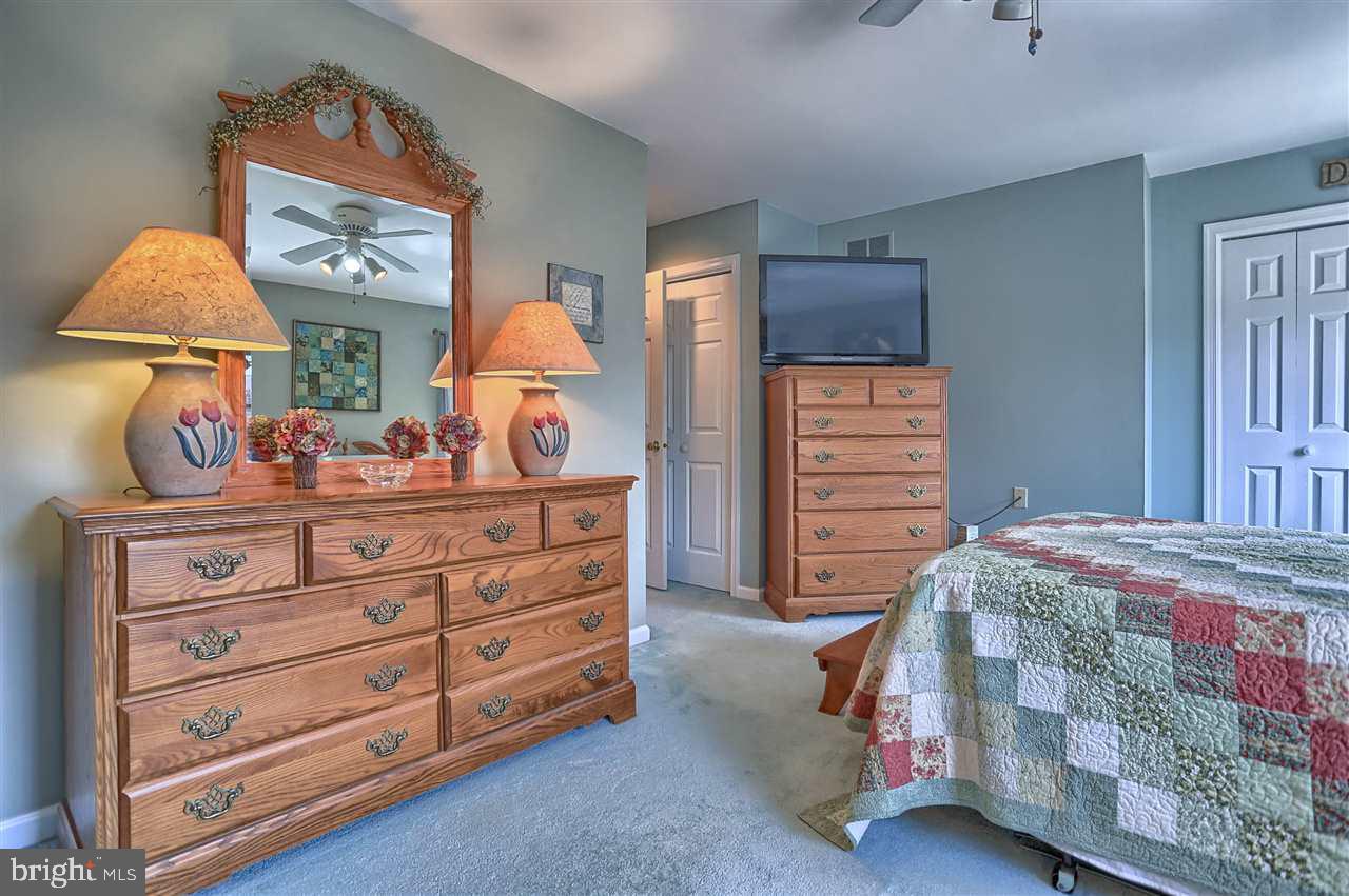 906 Chambers Ridge York, PA 17402 - Photo 25 of 36 Gallery Image 25