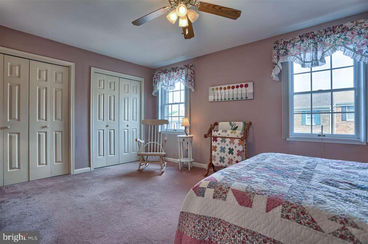 906 Chambers Ridge York, PA 17402 - Photo 31 of 36 Gallery Image 31