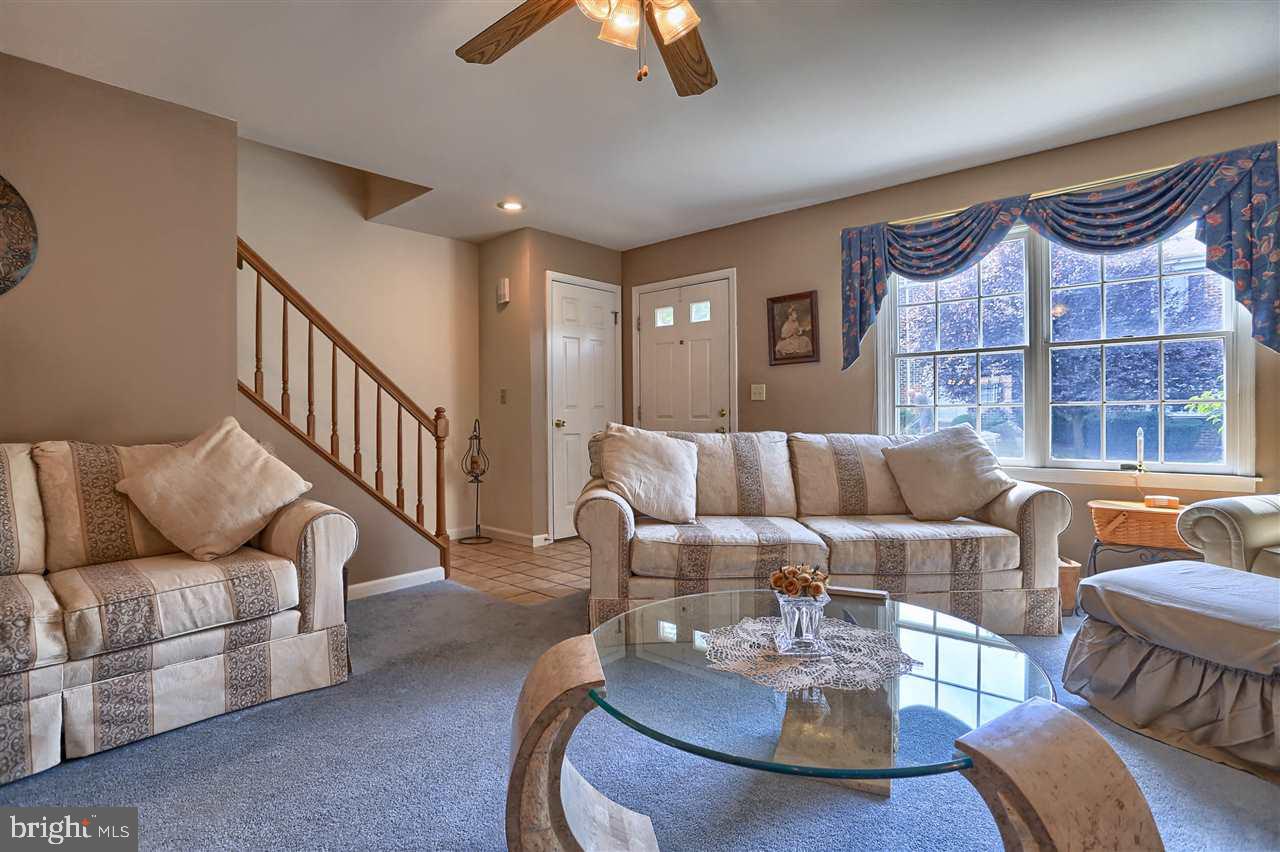 906 Chambers Ridge York, PA 17402 - Photo 9 of 36 Gallery Image 9