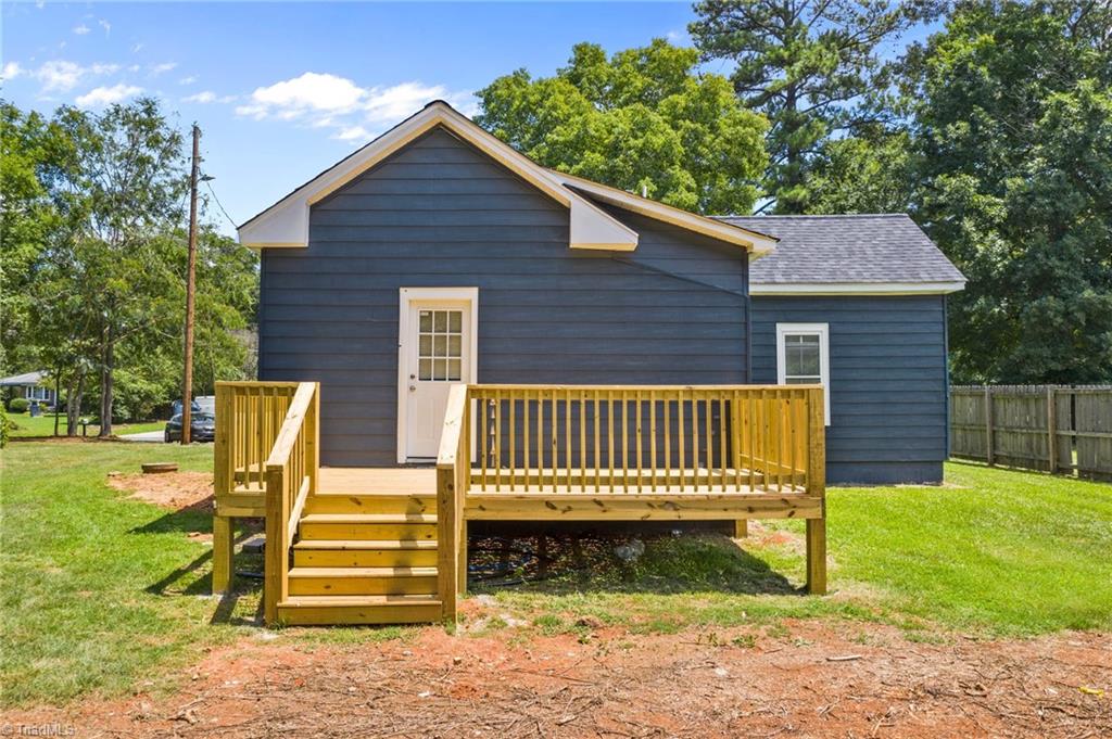 7641 Jackson School Road Browns Summit, NC 27214 - Photo 5 of 20