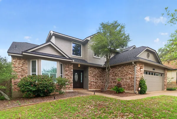 $2,300 | 1607 Gracy Farms Lane, Austin, TX 78758