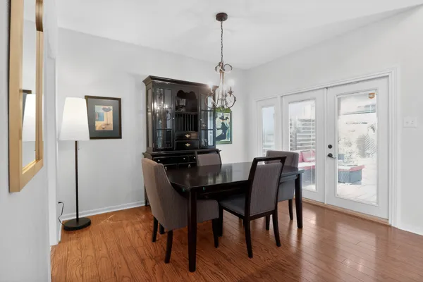 $2,300 | 1607 Gracy Farms Lane, Austin, TX 78758