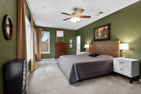 $2,300 | 1607 Gracy Farms Lane, Austin, TX 78758