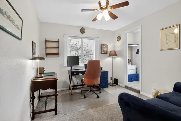 $2,300 | 1607 Gracy Farms Lane, Austin, TX 78758