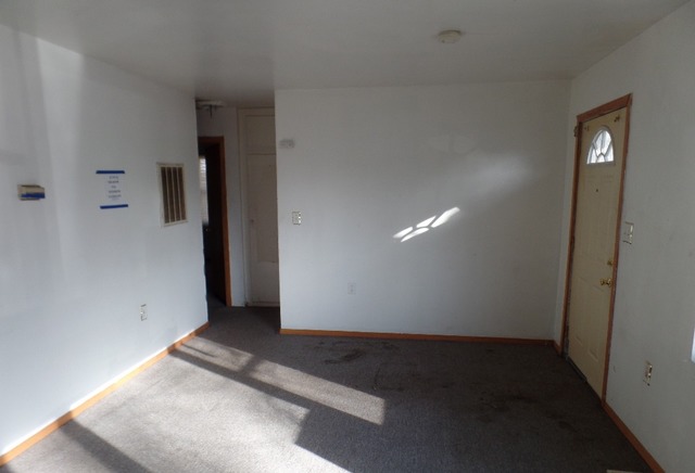 303 Louis Road Joliet, IL 60433 - Photo 4 of 14 a view of room