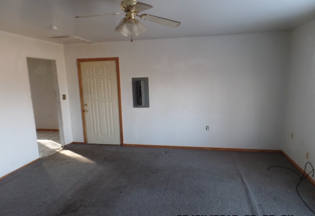 303 Louis Road Joliet, IL 60433 - Photo 10 of 14