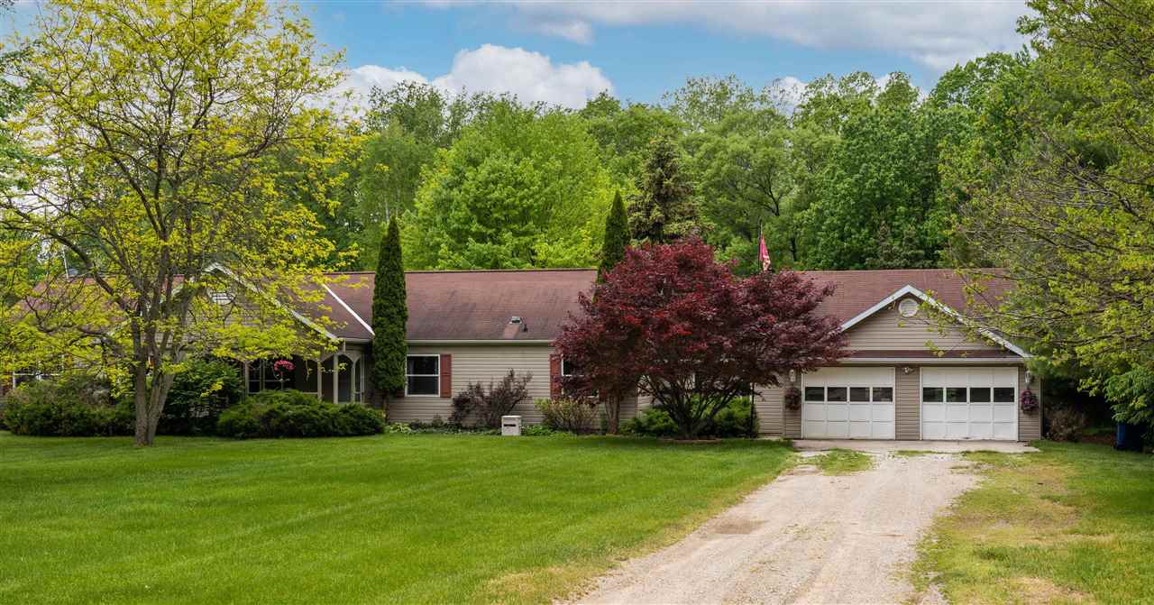 2758 South Gilmore Road Mount Pleasant, MI 48858 - Photo 1 of 35 1887836.JPG