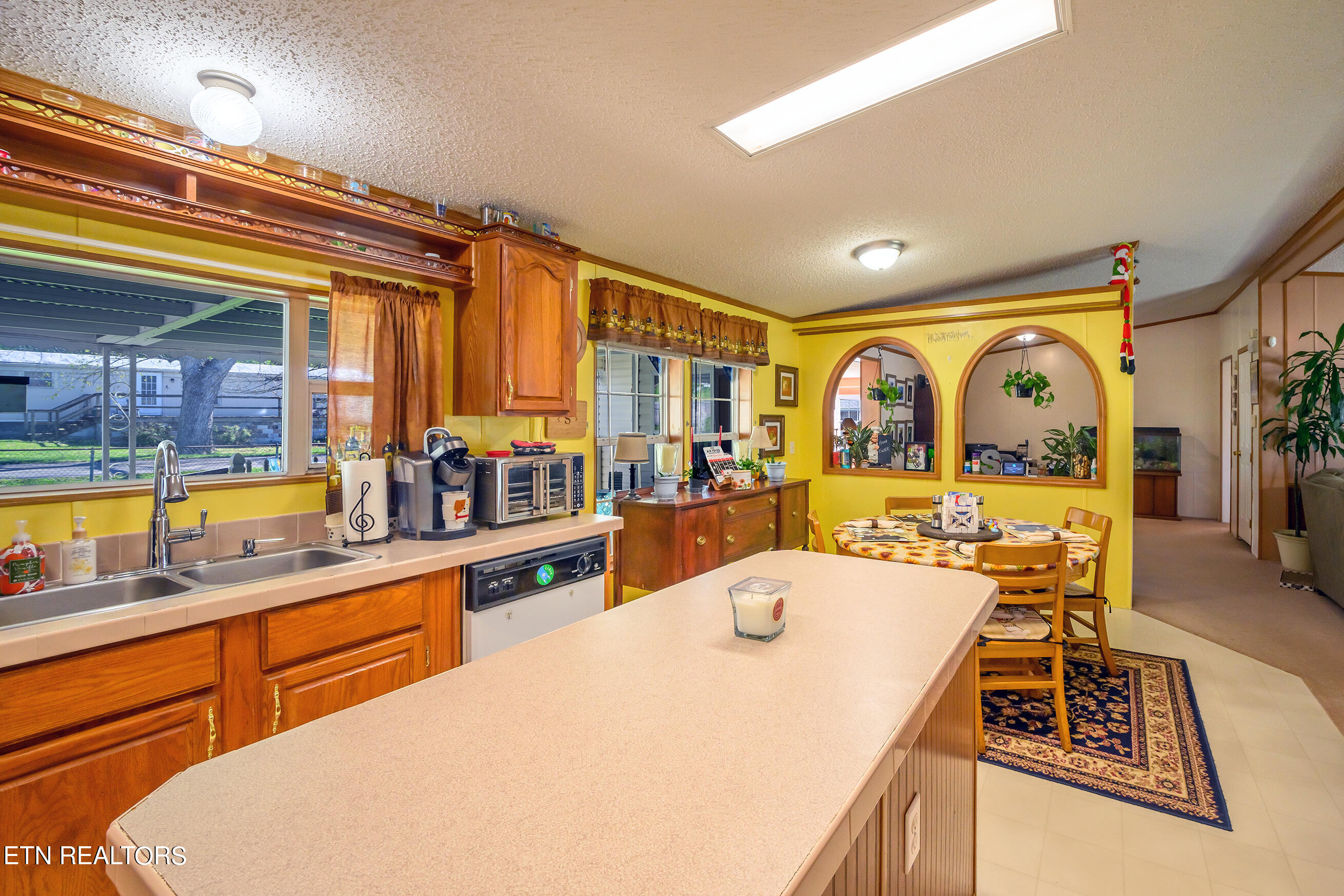 249 Davis Road Strawberry Plains, TN 37871 - Photo 39 of 57 60Kitchen_8509